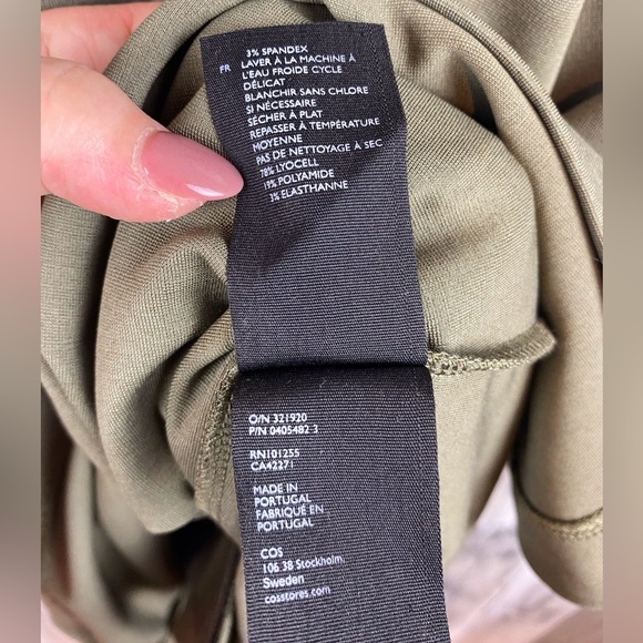 COS Knit Ruffle Sleeve A Line Dress in Army Olive Green Size Small. - Picture 5 of 9